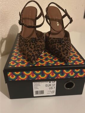 Kurt Geiger Leopard-Print Pointed Ankle-Strap Pumps - Brown/Black